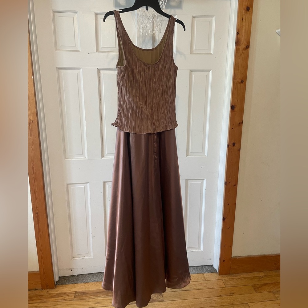 Beautiful Brown Formal Gown - Women’s 14